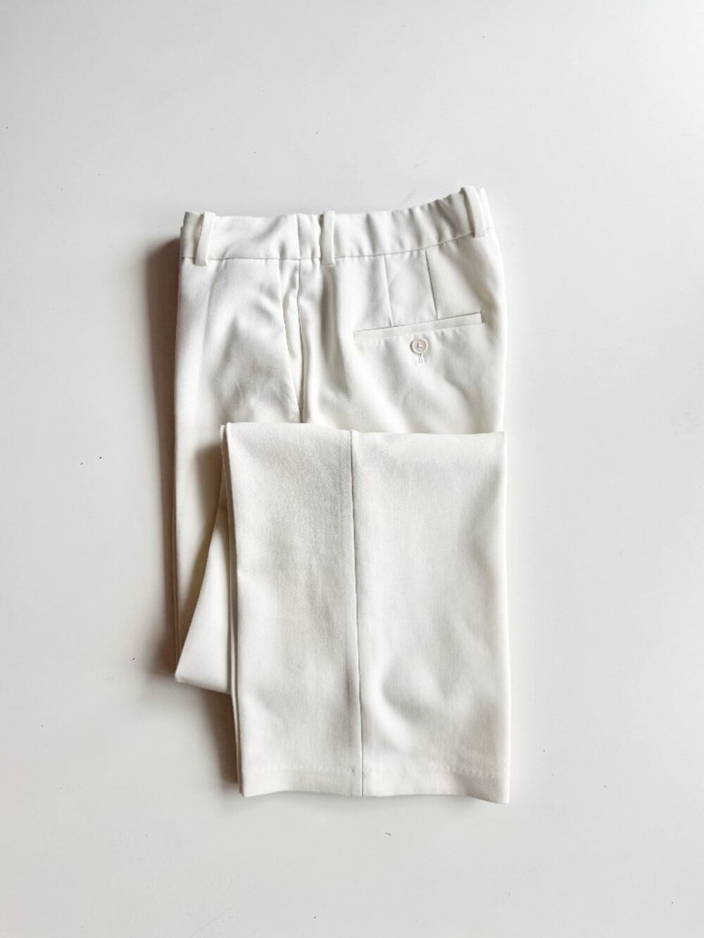 Aritzia BABATON Agency Ivory White Straight Leg Tailored Trousers Pants, Size 8